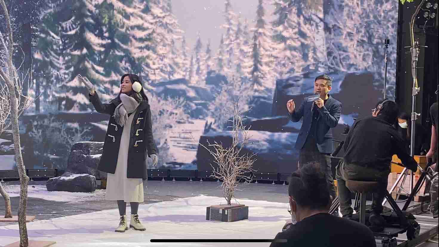 龙门国际以ALED先进显屏技术，，，，与金马奖视觉特效团队“再现影像”携手合作打造LED虚拟摄影棚，，，，提供沉浸式表演体验，，，并精简拍摄成本与时间